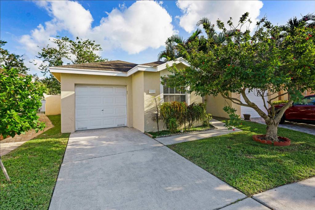 five things you should know about real estate south florida, real estate in south florida, real estate deerfield beach, real estate coral springs, real estate pembroke pines, luxury real estate boca raton, real estate parkland, real estate coconut creek fl