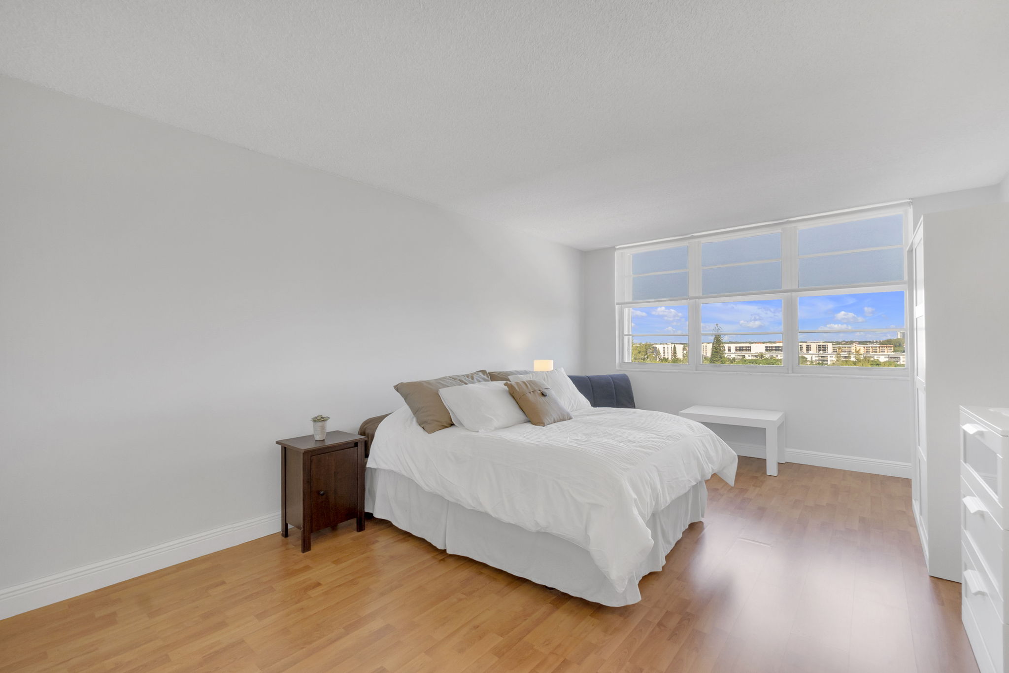 1-web-or-mls-DSC09736dsc09736