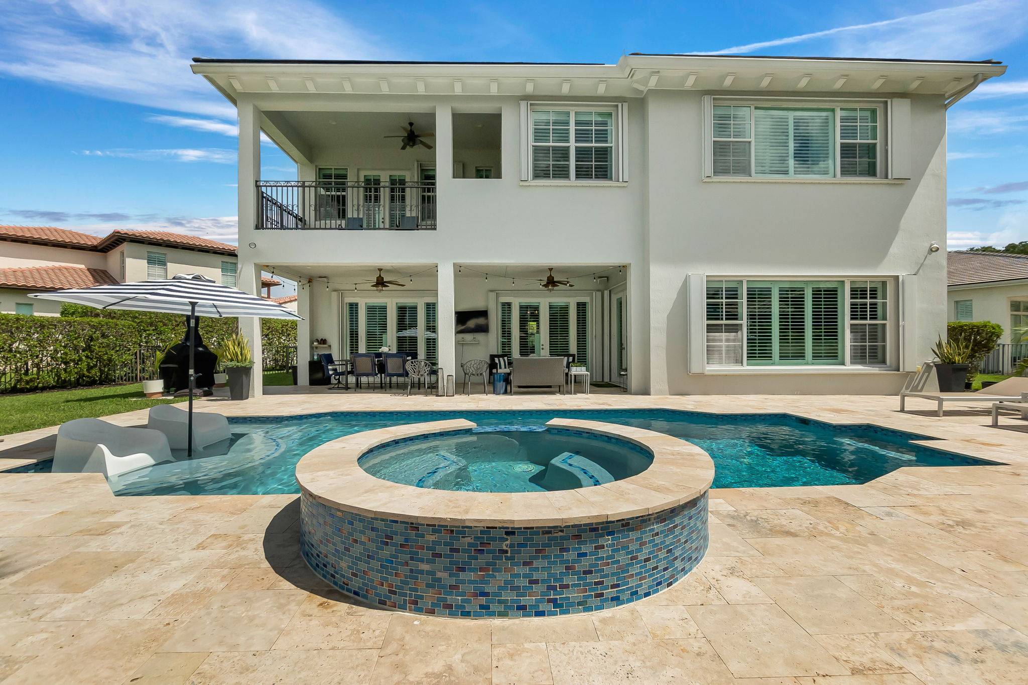 23-web-or-mls-DSC01363dsc01363 Luxury Parkland Living with Pool & Guest House in Parkland