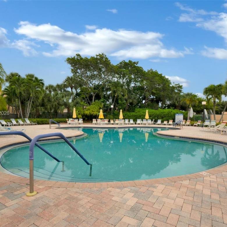 Fully Equipped & Furnished Condo in Delray Beach