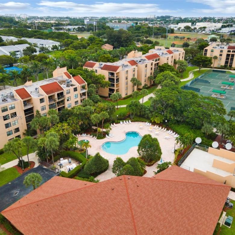 Fully Equipped & Furnished Condo in Delray Beach