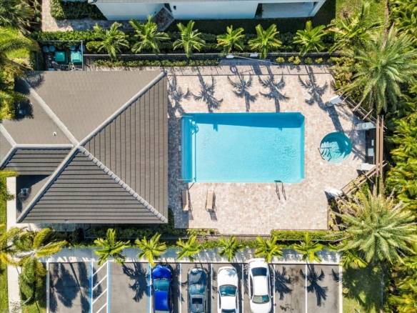 Spacious Living in Pompano Beach