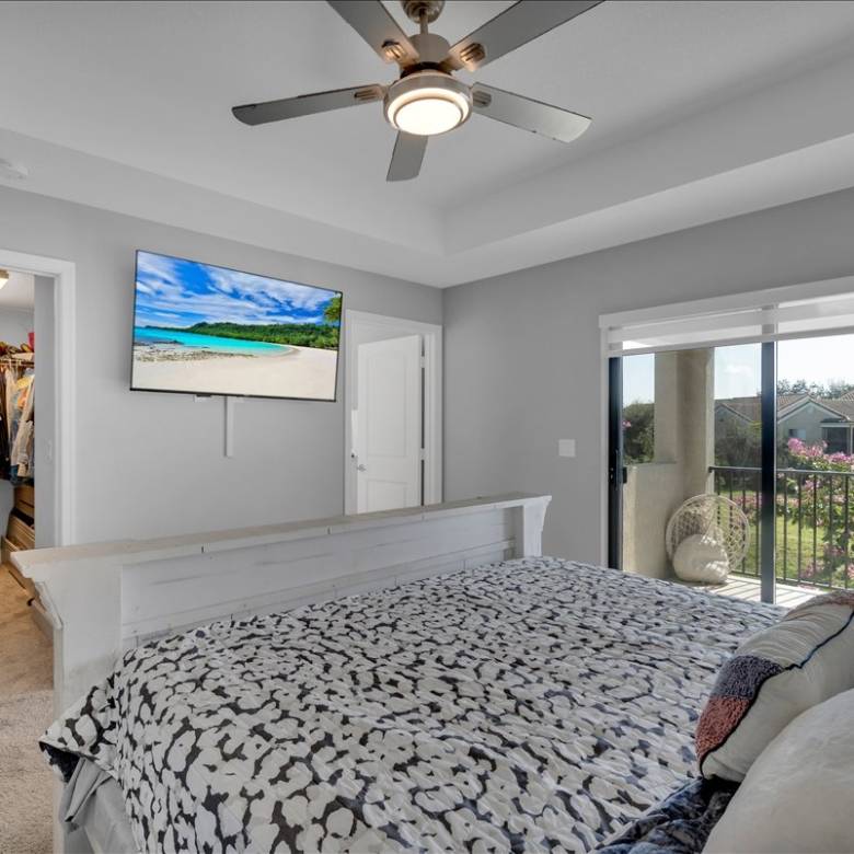 Spacious Living in Pompano Beach