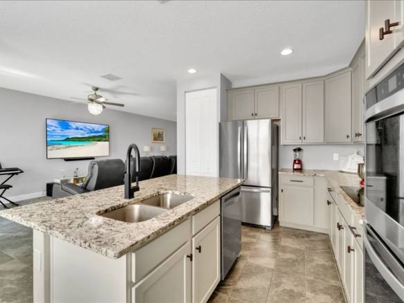 Spacious Living in Pompano Beach