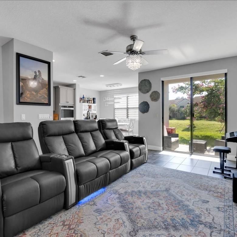 Spacious Living in Pompano Beach