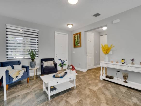 Spacious Living in Pompano Beach