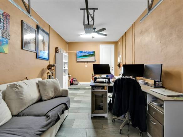 Spacious Living in Pompano Beach