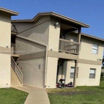 Convenient Condo Living in West Palm Beach