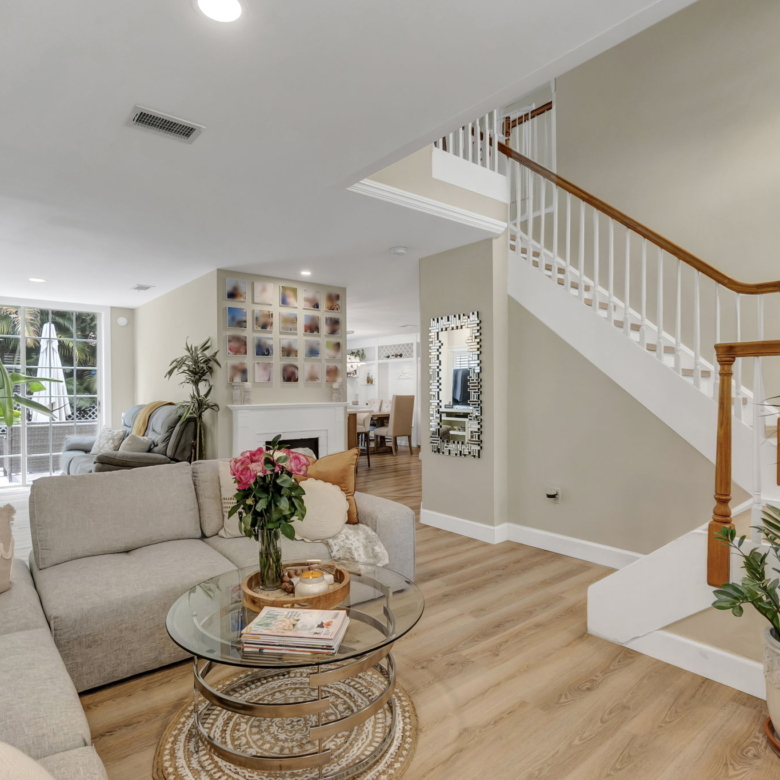 Modern Living Meets Comfort in Coral Springs