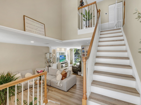 Modern Living Meets Comfort in Coral Springs