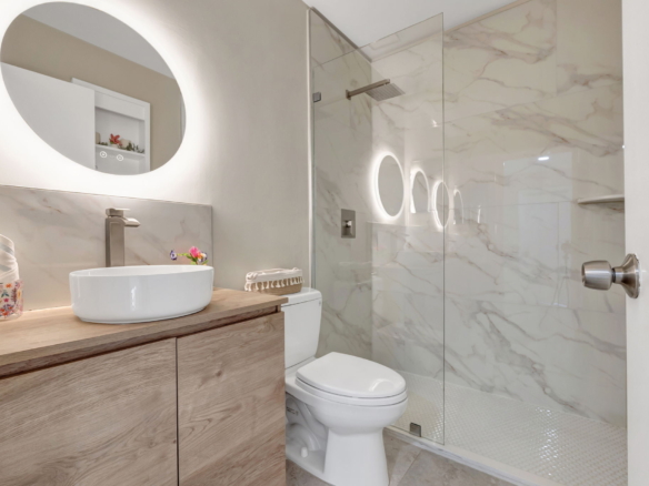 Modern Living Meets Comfort in Coral Springs