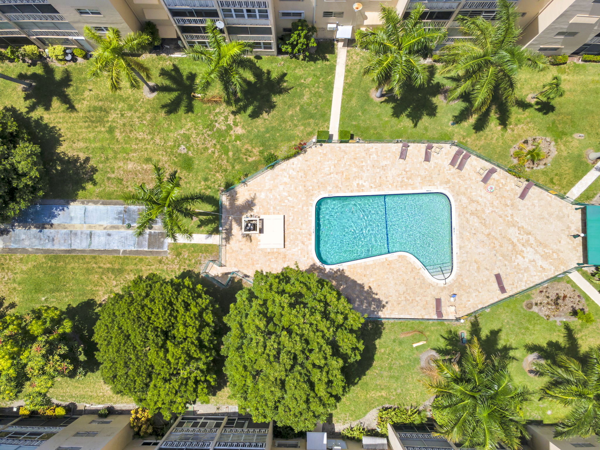 1-web-or-mls-DJI_0155dji_0155 Bright & Spacious Furnished Corner Condo in Hallandale Beach