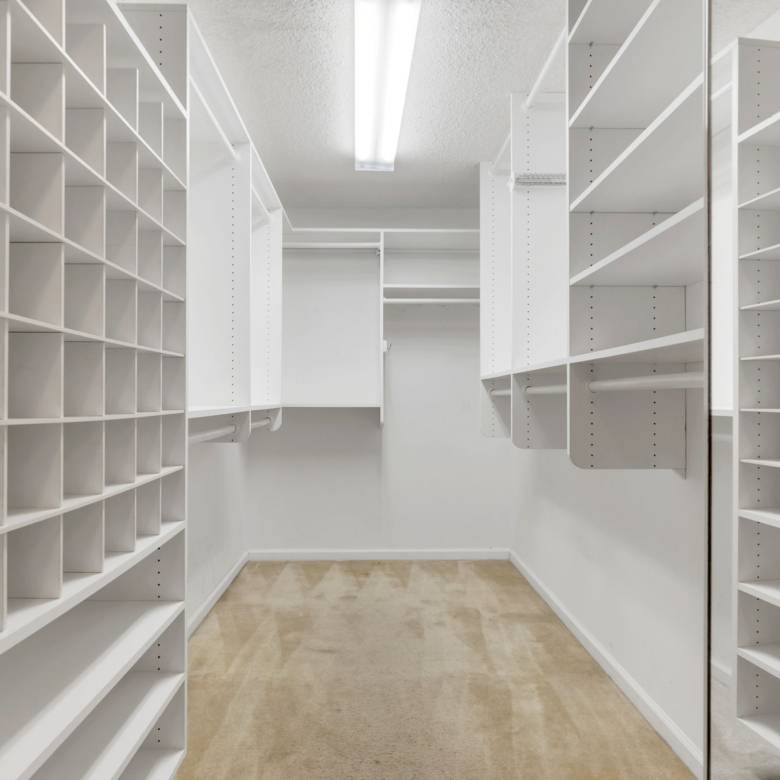 Spacious 3-Bedroom + Loft Townhouse with Water Views in Parkland
