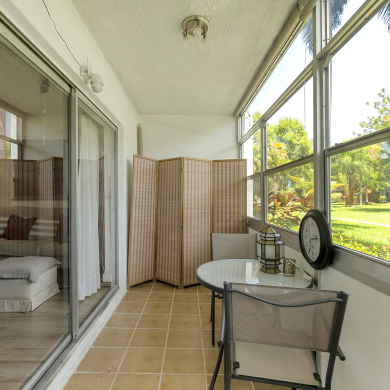 Bright & Spacious Furnished Corner Condo in Hallandale Beach
