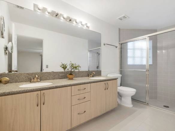 Spacious 3-Bedroom + Loft Townhouse with Water Views in Parkland