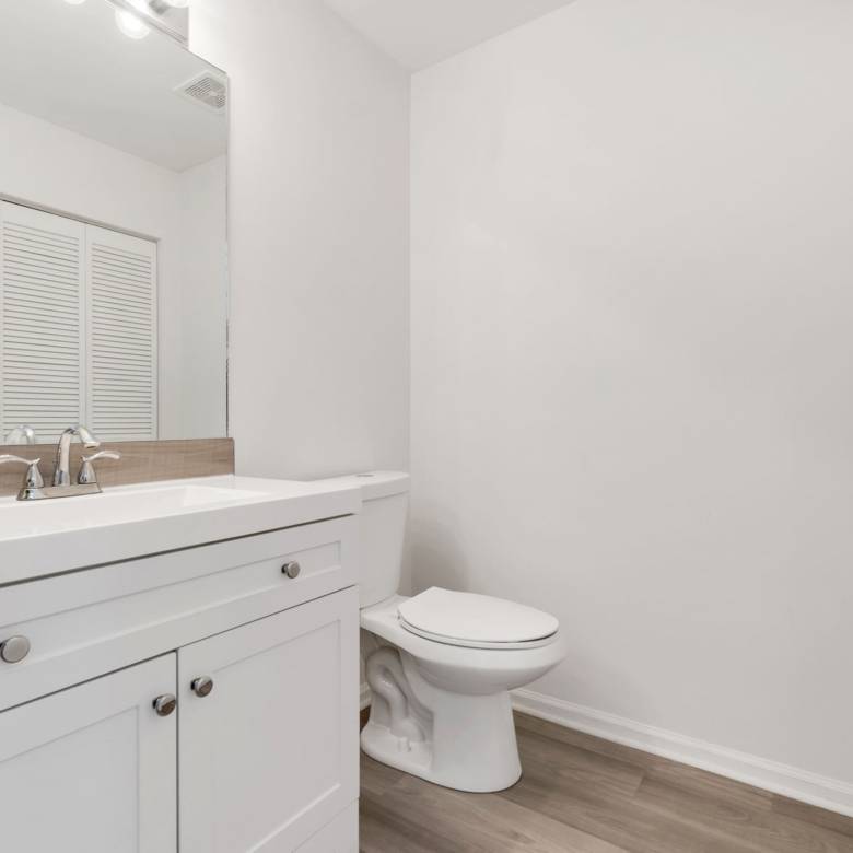 Spacious 3-Bedroom + Loft Townhouse with Water Views in Parkland