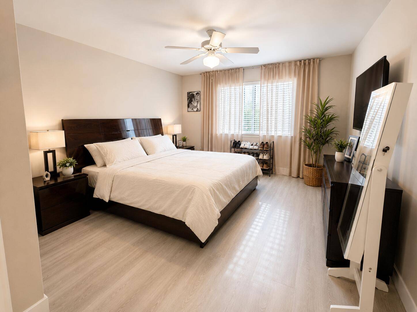 20260814200404085043000000 Fully Remodeled Lakeview Condo in Coconut Creek
