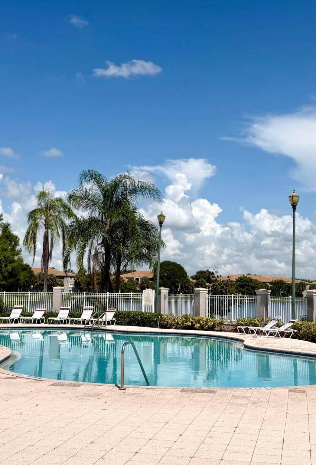 20260814200504490412000000 Fully Remodeled Lakeview Condo in Coconut Creek