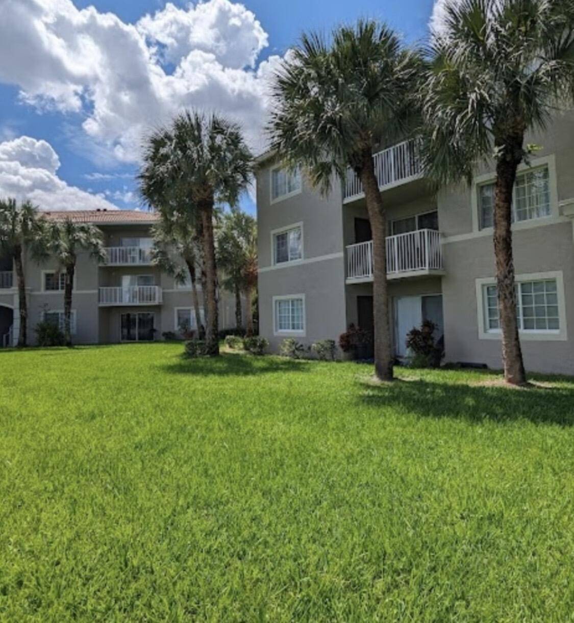 20260814200526895581000000 Fully Remodeled Lakeview Condo in Coconut Creek