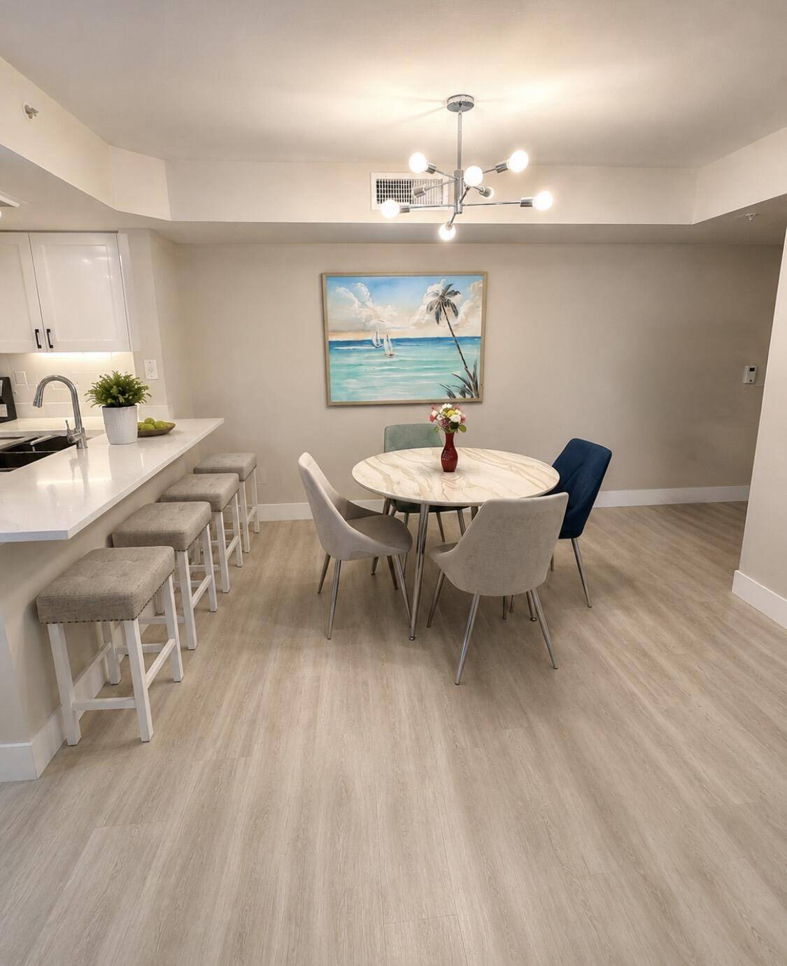 20260821011133643698000000 Fully Remodeled Lakeview Condo in Coconut Creek