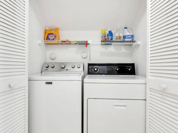 Spacious 3-Bedroom + Loft Townhouse with Water Views in Parkland