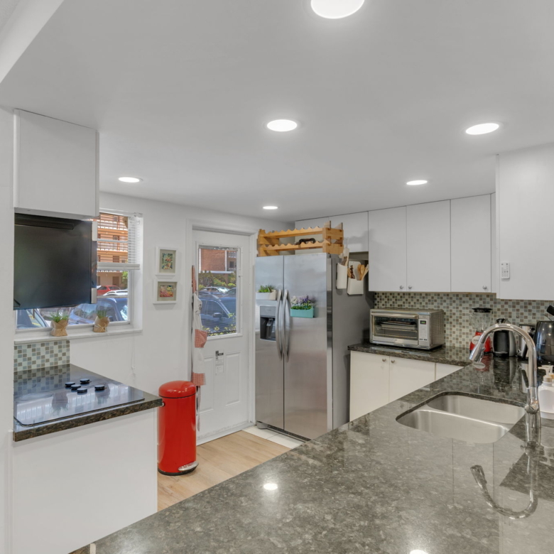 Bright & Spacious Furnished Corner Condo in Hallandale Beach