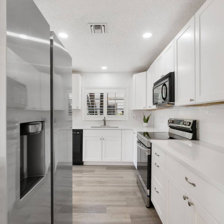 Spacious 3-Bedroom + Loft Townhouse with Water Views in Parkland