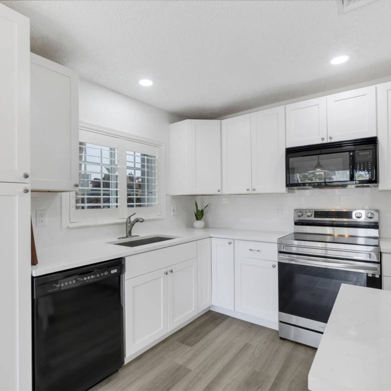 Spacious 3-Bedroom + Loft Townhouse with Water Views in Parkland