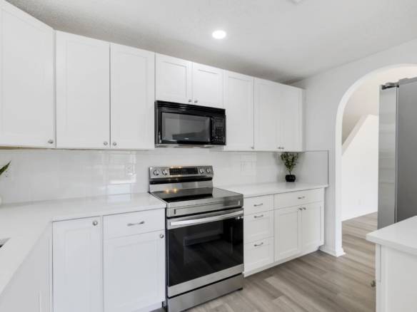 Spacious 3-Bedroom + Loft Townhouse with Water Views in Parkland