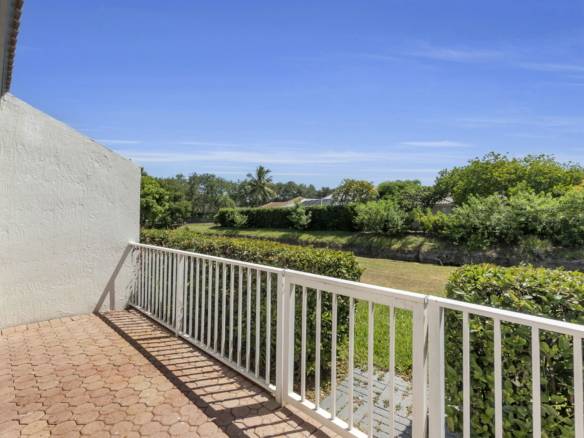 Spacious 3-Bedroom + Loft Townhouse with Water Views in Parkland
