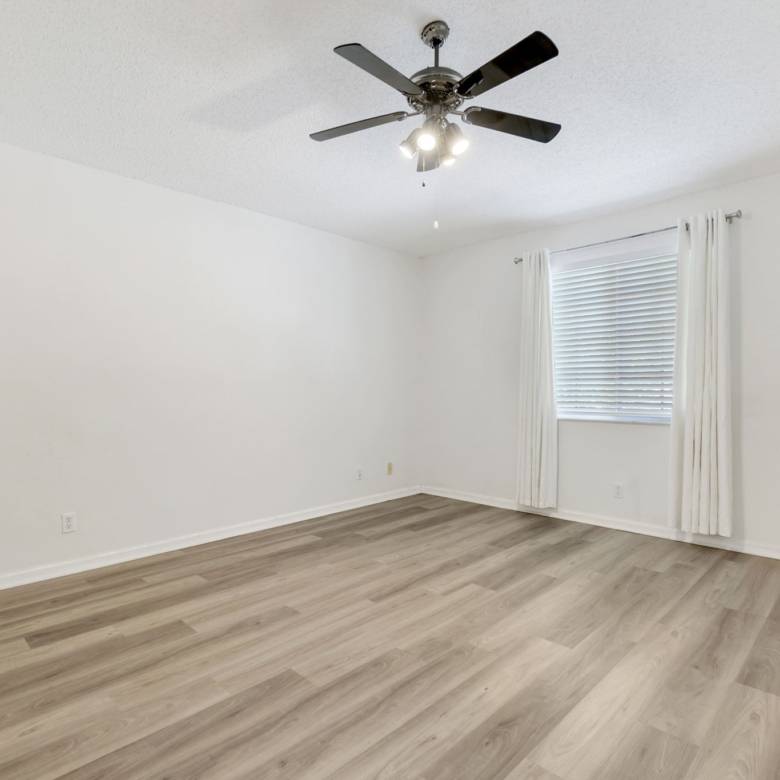 Spacious 3-Bedroom + Loft Townhouse with Water Views in Parkland