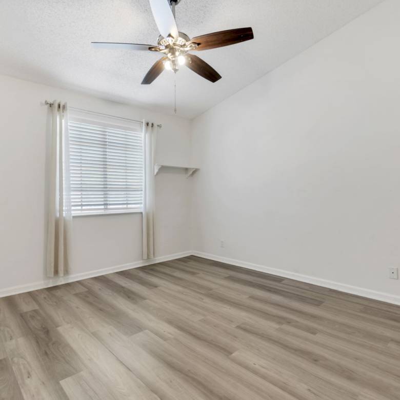 Spacious 3-Bedroom + Loft Townhouse with Water Views in Parkland