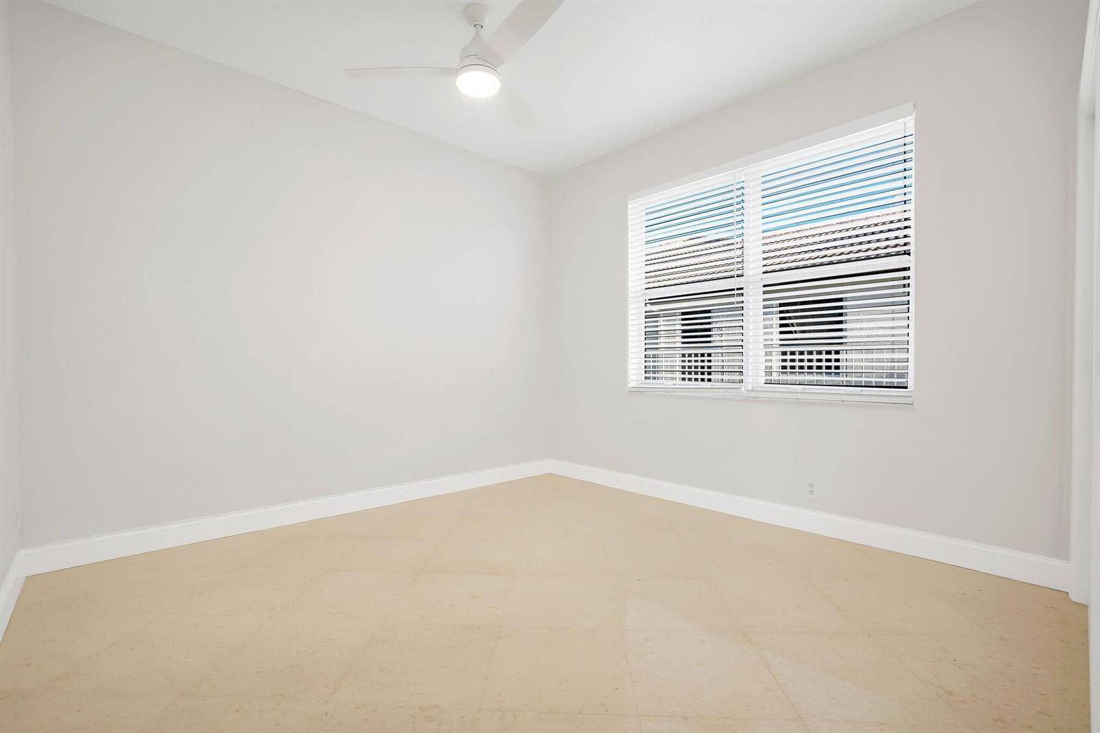 18 Stunning Lakefront Residence with Sunset Views in Cooper City