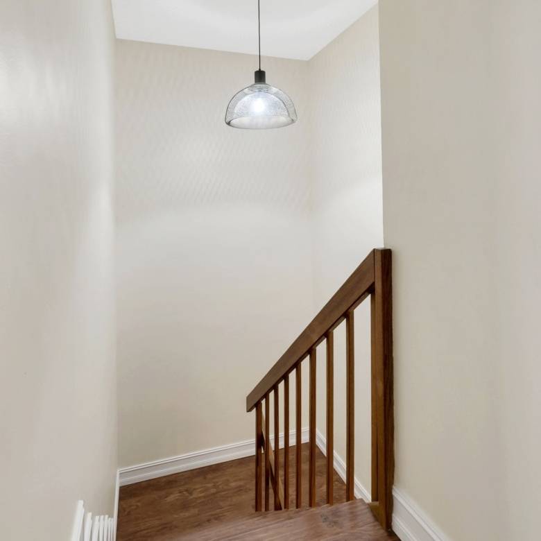 Bright 2-Bed Townhome with Private Courtyard