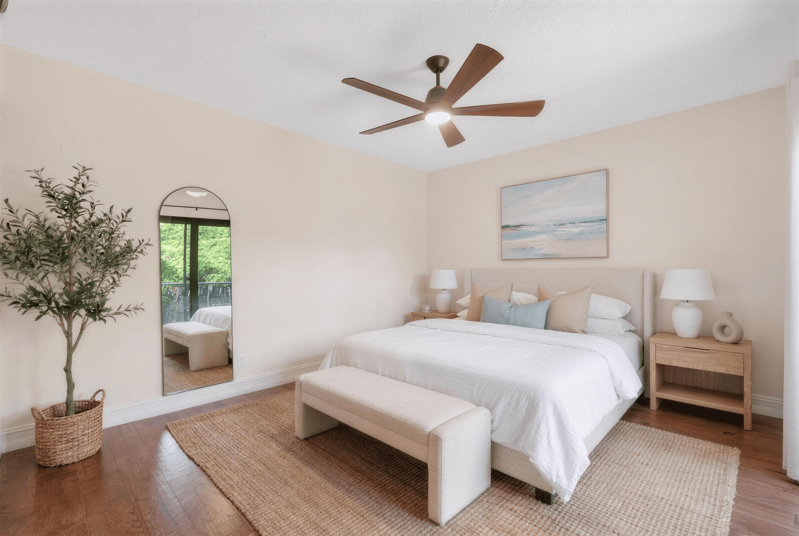 Bright 2-Bed Townhome with Private Courtyard