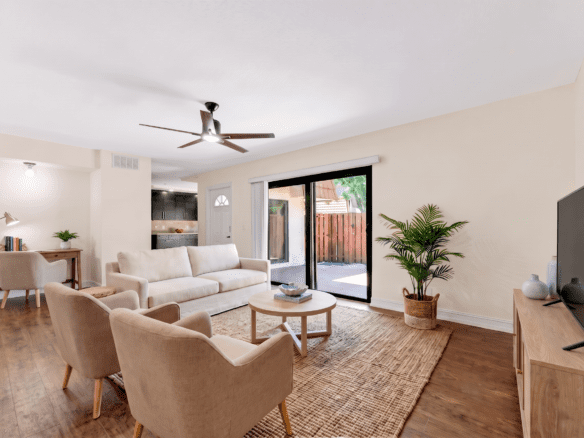 Bright 2-Bed Townhome with Private Courtyard