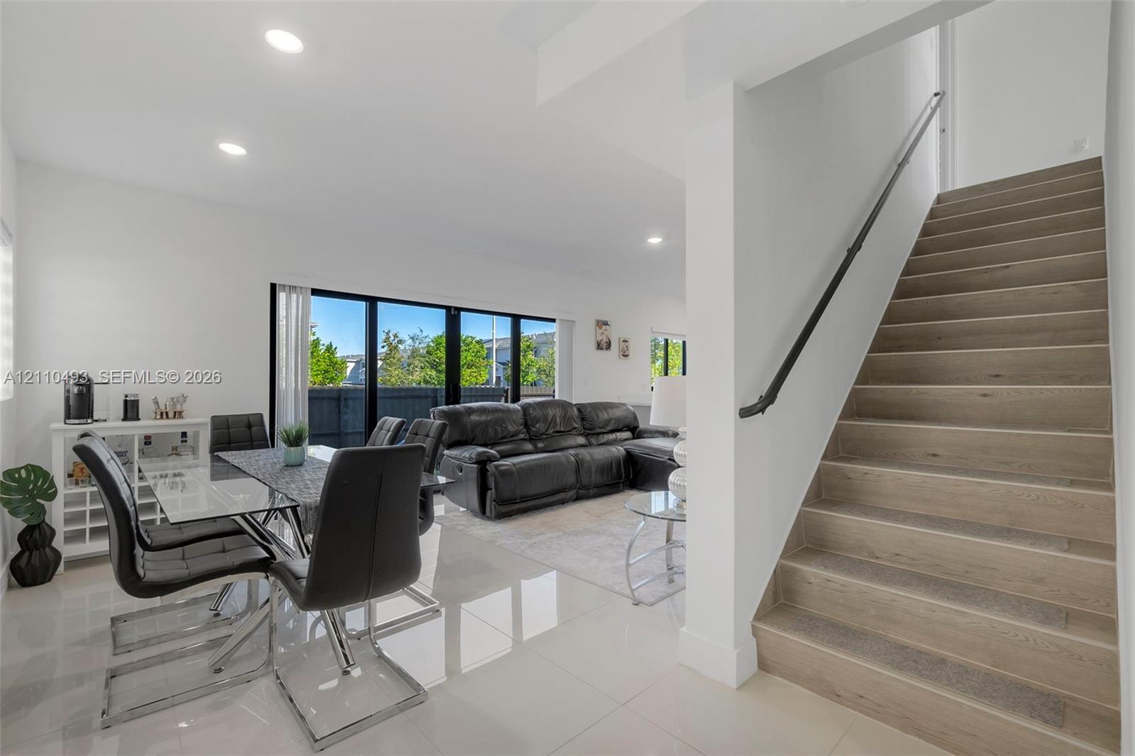 Spacious 5-Bedroom Corner-Lot Home with Three Private Suites in Aurora Subdivision