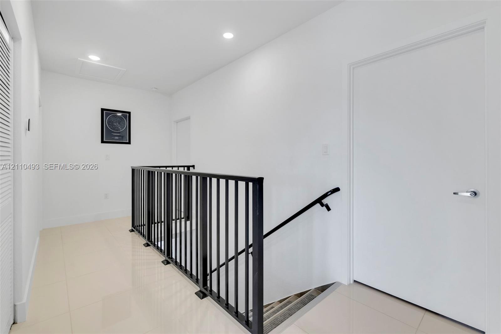 Spacious 5-Bedroom Corner-Lot Home with Three Private Suites in Aurora Subdivision