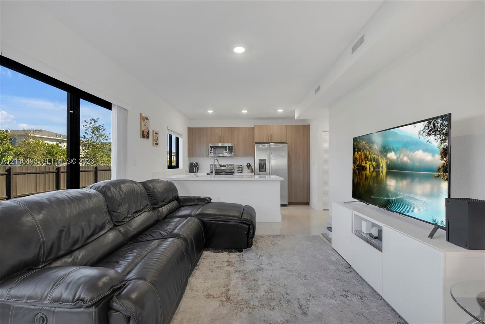 Spacious 5-Bedroom Corner-Lot Home with Three Private Suites in Aurora Subdivision